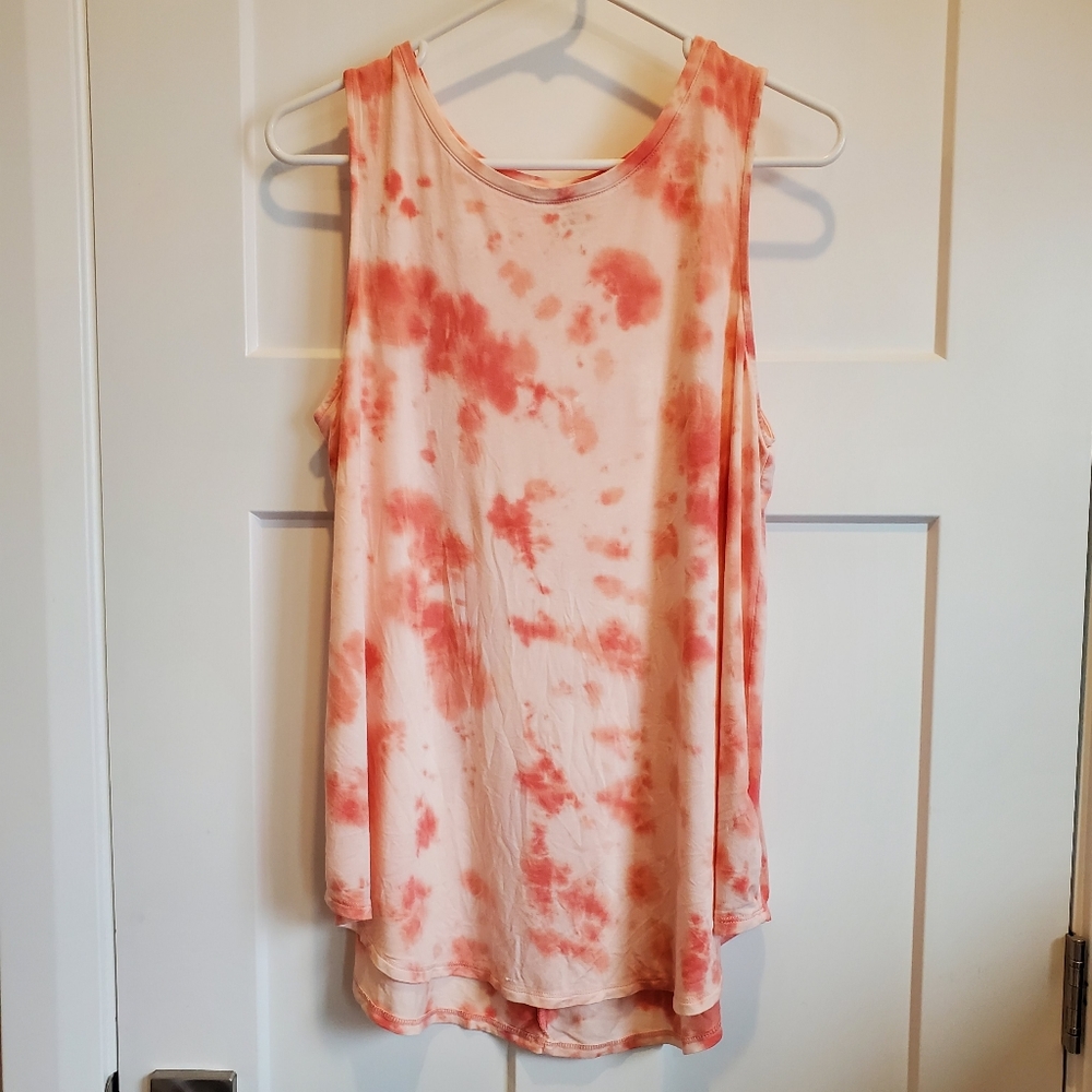 NWT Old Navy Luxe Red Tie Dye High Neck Tank Top Large Loose Fitting
